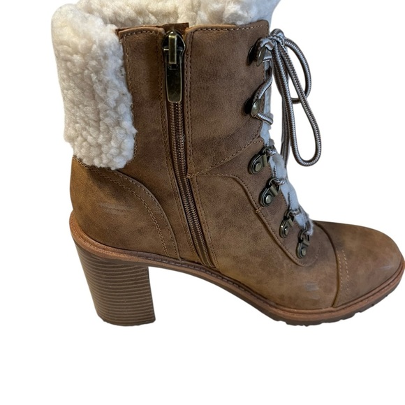 Nine West Brown Ankle Boots with Cream Fur Size 9 - Picture 5 of 6